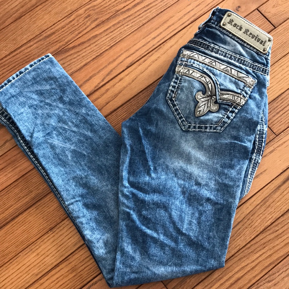 Rock revival acid wash skinny jeans!